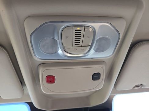 New 2026 RAM ProMaster 2500 w/ Quick Order Package 22G SLT image 15