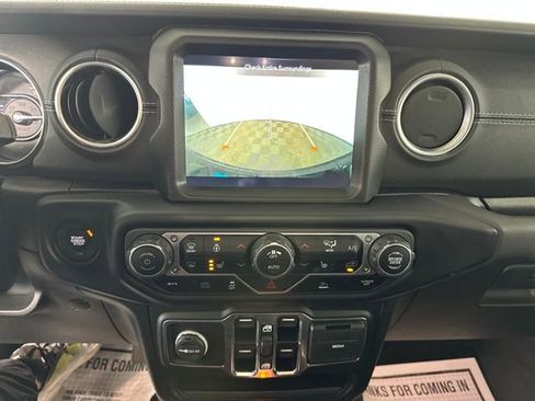 Used 2023 Jeep Wrangler Unlimited Sahara w/ Cold Weather Group image 22