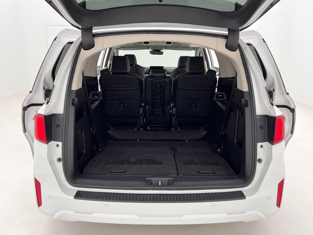 Used 2025 Honda Odyssey Elite image 26