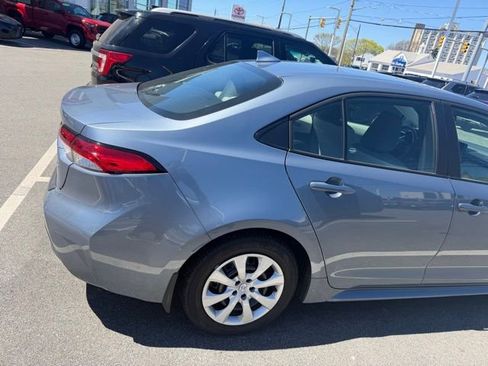 Used 2024 Toyota Corolla LE FWD image 4