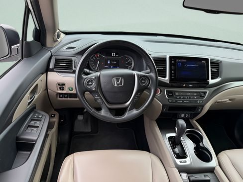 Used 2018 Honda Ridgeline RTL-T image 7