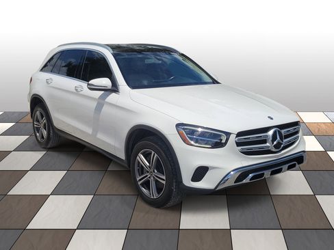 Used 2020 Mercedes-Benz GLC 300 w/ Premium Package image 3