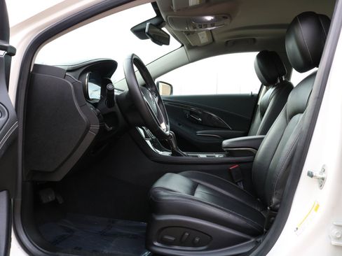 Used 2014 Buick LaCrosse Premium w/ Driver Confidence Package image 20