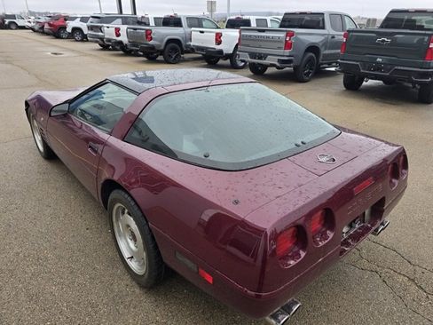 Used 1993 Chevrolet Corvette Coupe image 6