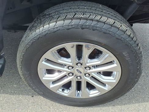 Used 2024 Ford F150 Lariat w/ Bed Utility Package AWD/4WD image 9