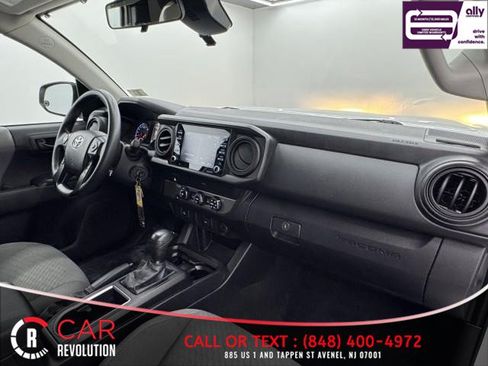 Used 2021 Toyota Tacoma SR RWD image 43