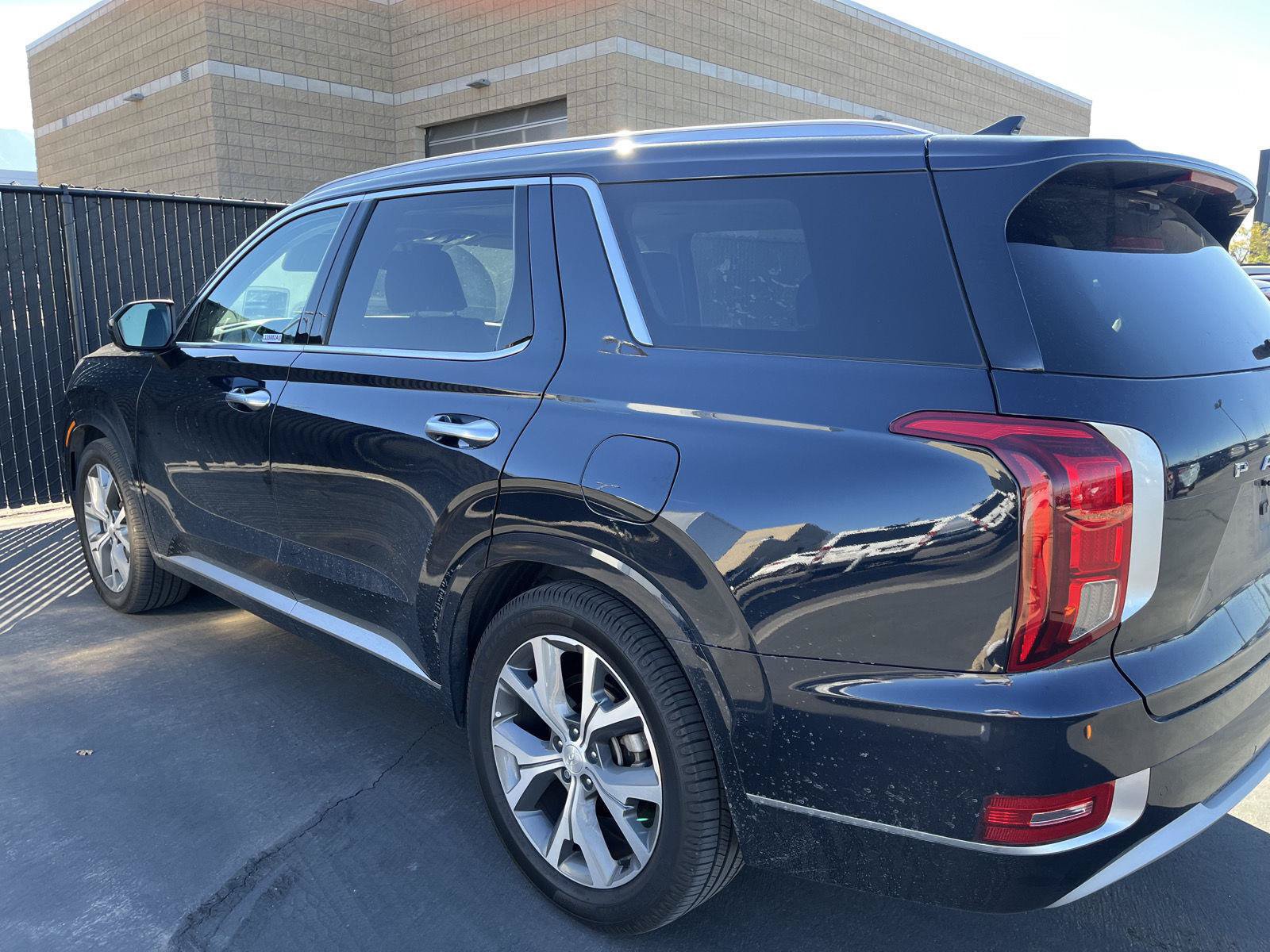 Used 2022 Hyundai Palisade Limited AWD/4WD image 6