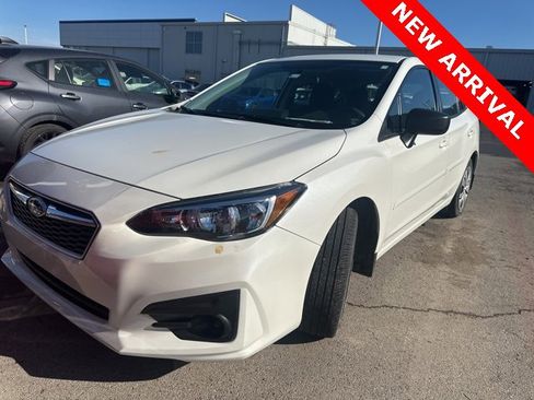 Used 2017 Subaru Impreza 2.0i image 2