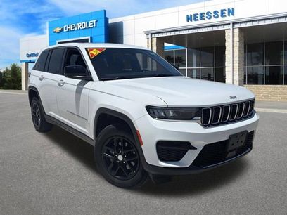 Used 2025 Jeep Grand Cherokee Laredo X w/ Luxury Tech Group I