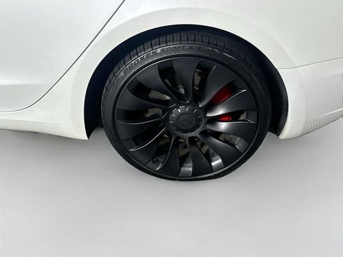 Used 2023 Tesla Model 3 Performance image 11