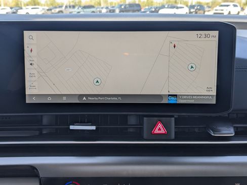 New 2026 Kia Carnival SX w/ SX Dark Edition Package FWD image 33