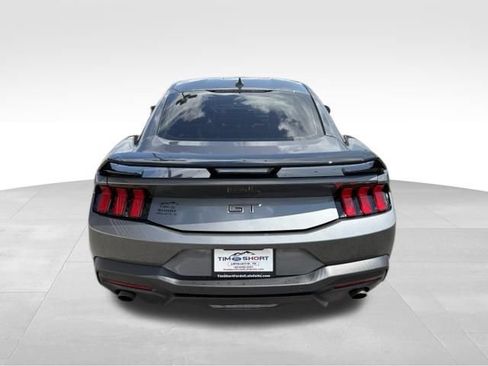 Used 2025 Ford Mustang GT RWD image 10