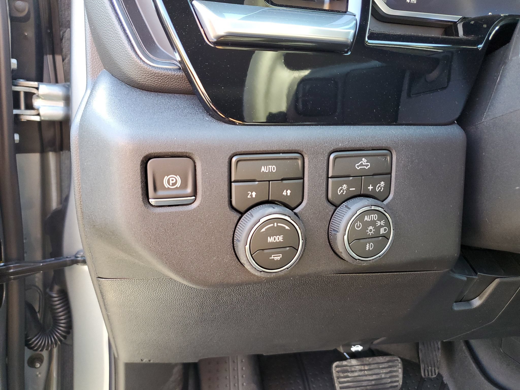 New 2026 Chevrolet Silverado 1500 RST w/ RST Select Package AWD/4WD image 19