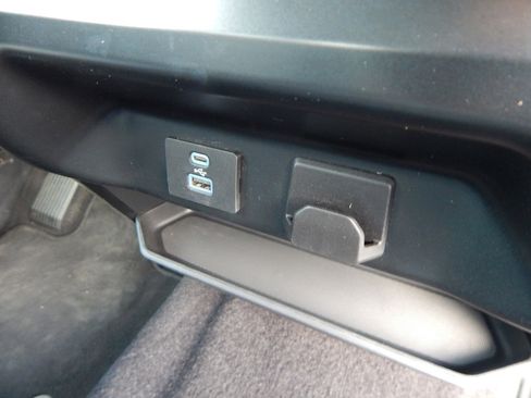 Used 2022 Ford F150 XL w/ Equipment Group 101A High image 19