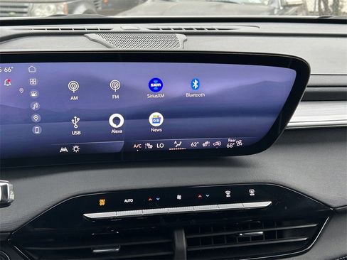 Used 2025 Buick Enclave Preferred image 20