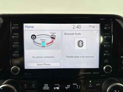 Used 2021 Toyota Highlander XLE image 20