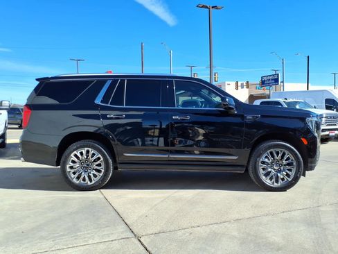 Certified 2024 GMC Yukon Denali Ultimate image 30