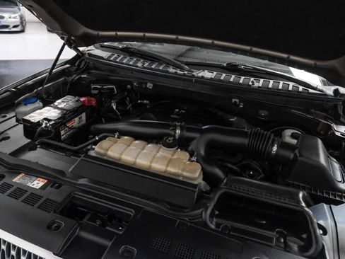Used 2020 Lincoln Navigator 2WD image 46