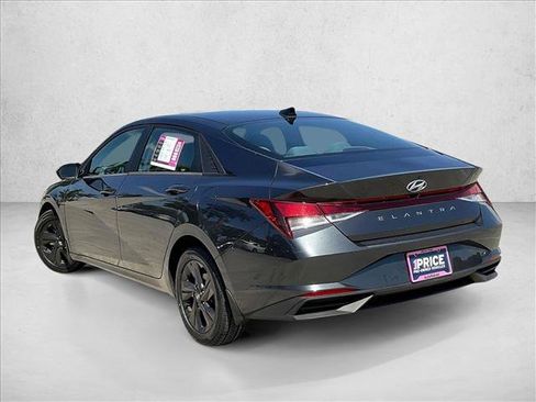 Used 2023 Hyundai Elantra SEL FWD image 12