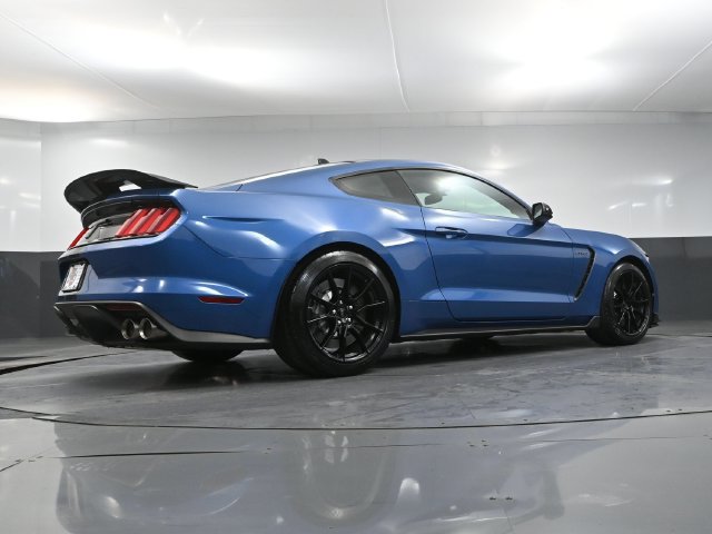 Used 2020 Ford Mustang Shelby GT350 w/ Technology Package RWD image 39