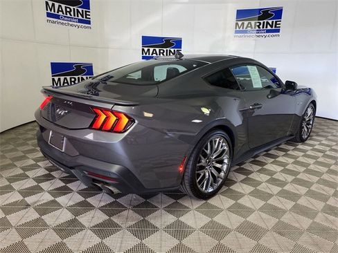 Used 2024 Ford Mustang GT Premium image 13