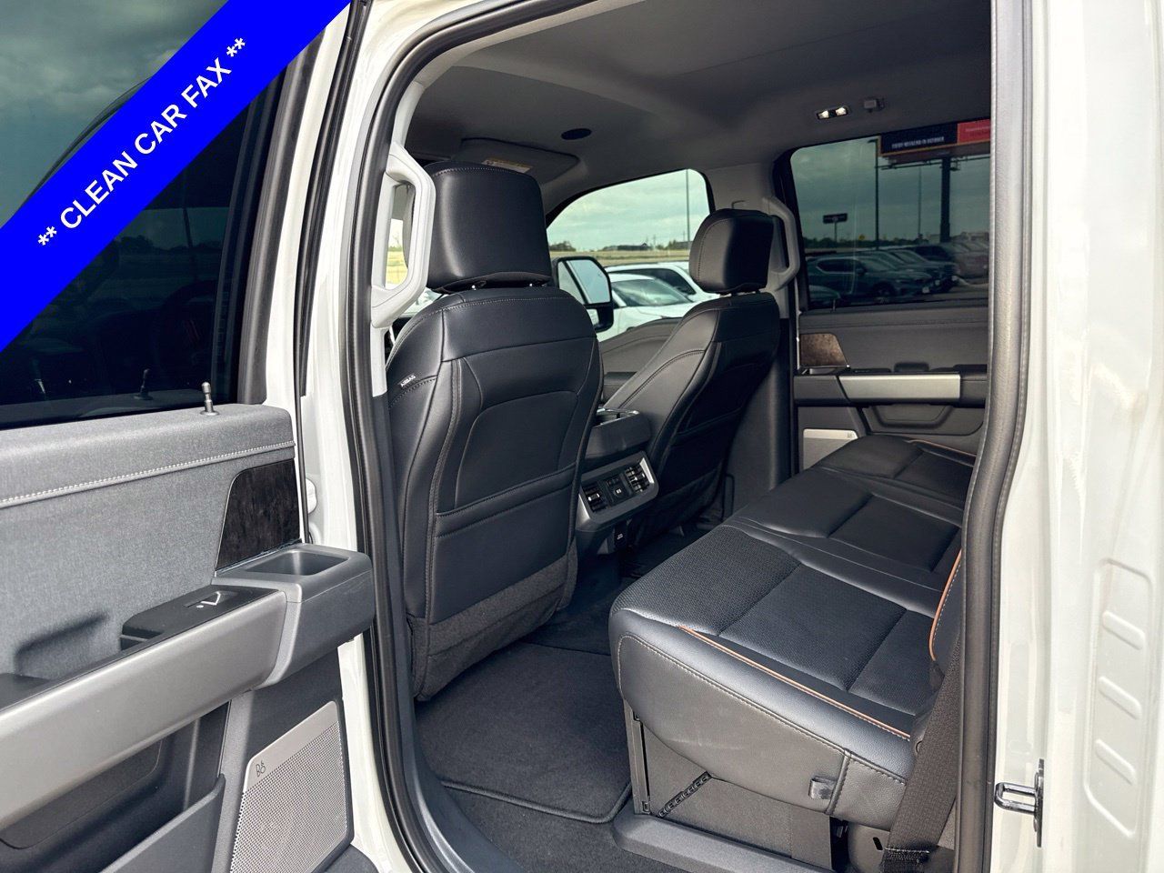 Used 2026 Ford F250 Lariat w/ Tremor Off-Road Package AWD/4WD image 7