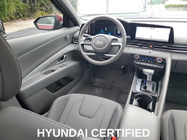 Used 2025 Hyundai Elantra SEL FWD image 22