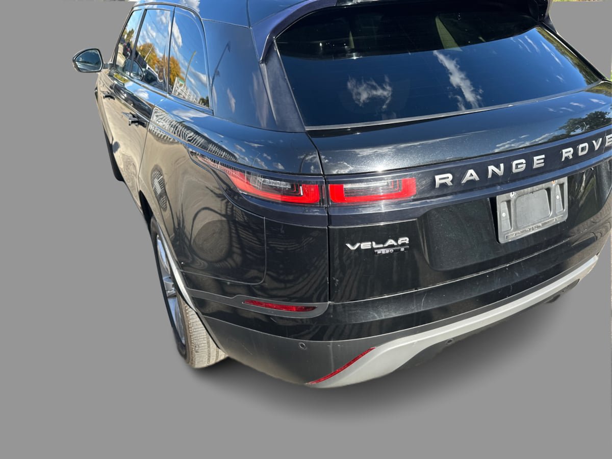 Used 2018 Land Rover Range Rover Velar S AWD/4WD image 29