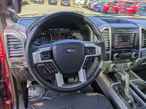 Used 2015 Ford F150 Platinum w/ Equipment Group 701A Luxury image 12