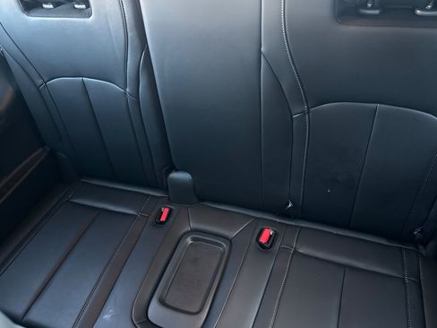 Certified 2025 INFINITI QX60 Luxe w/ Black Edition image 19