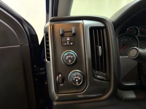 Used 2017 Chevrolet Silverado 1500 LT w/ All Star Edition AWD/4WD image 23