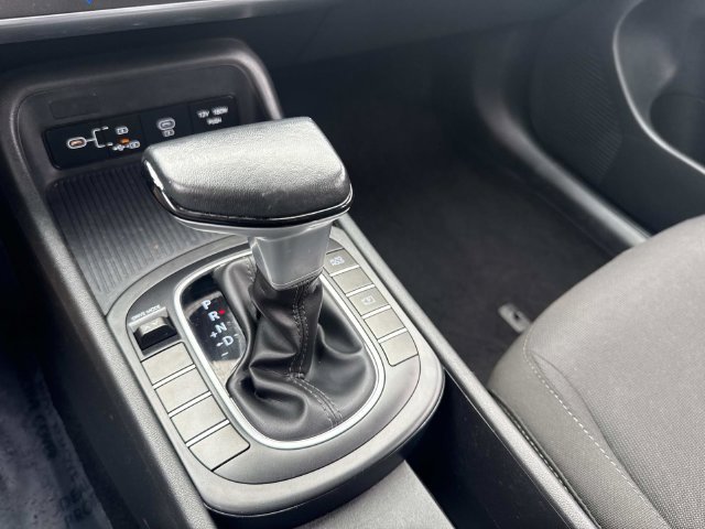 Certified 2024 Hyundai Kona SEL FWD image 24