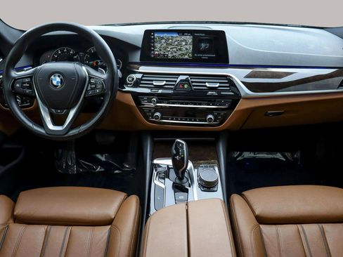 Used 2018 BMW 530i xDrive image 20