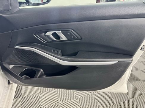 Used 2024 BMW 330i Sedan image 31