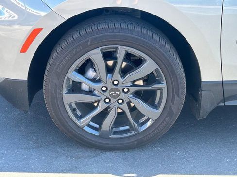 Used 2024 Chevrolet Equinox RS w/ RS Leather Package image 12
