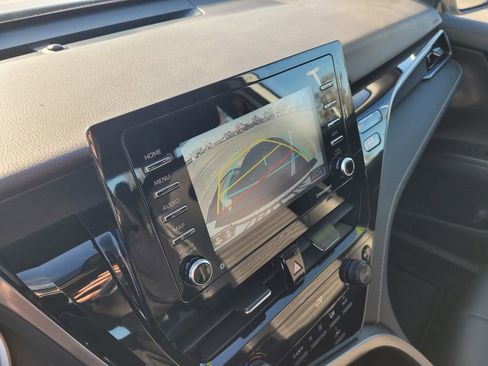 Used 2024 Toyota Camry SE image 13