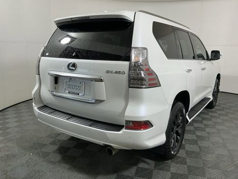 Used 2022 Lexus GX 460 Premium w/ Premium Package AWD/4WD image 5