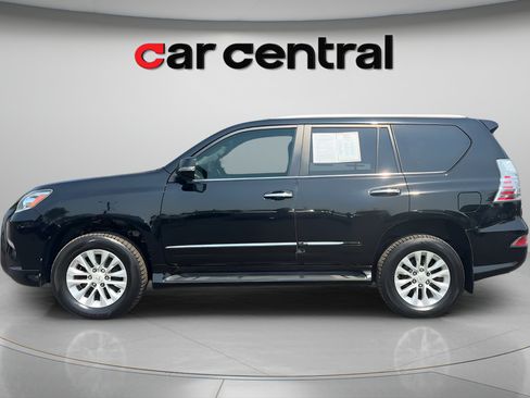 Used 2017 Lexus GX 460 Premium AWD/4WD image 2
