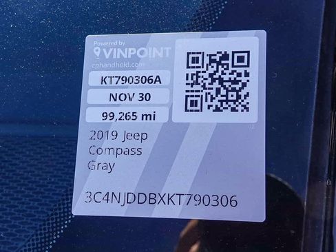 Certified 2019 Jeep Compass Trailhawk w/ Cold Weather Group image 28