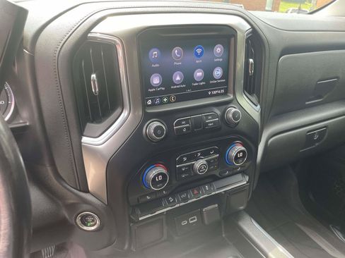 Used 2021 Chevrolet Silverado 1500 LT Trail Boss w/ Bed Protection Package AWD/4WD image 12