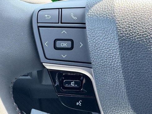 New 2026 Toyota Camry XLE FWD image 12