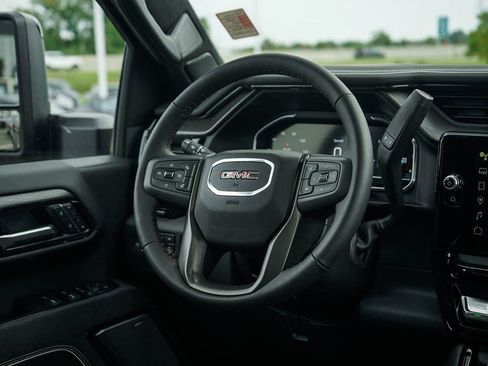 New 2026 GMC Sierra 2500 AT4X AWD/4WD image 14