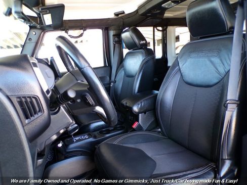 Used 2017 Jeep Wrangler Unlimited Sport AWD/4WD image 15