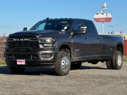 New 2026 RAM 3500 Big Horn image 7