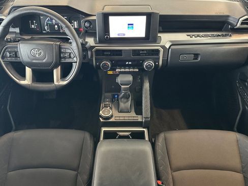 Certified 2025 Toyota Tacoma SR5 image 13