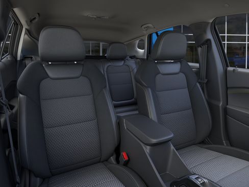 New 2026 Chevrolet Trax LT w/ Driver Confidence Package image 16