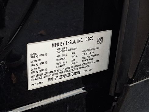 Used 2020 Tesla Model X Long Range image 27