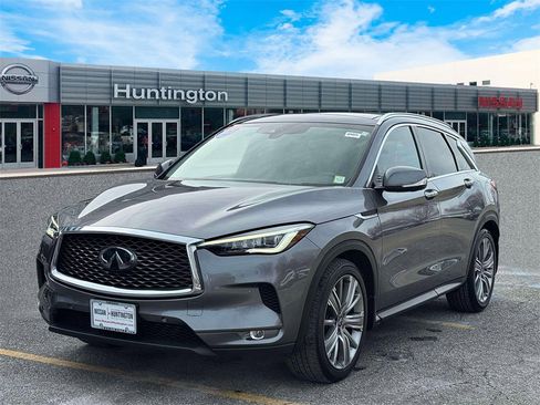Used 2021 INFINITI QX50 Sensory image 4