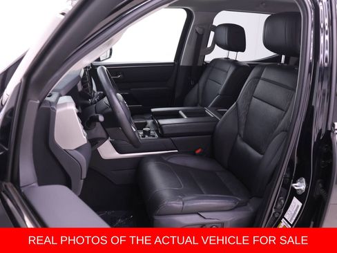 Used 2023 Toyota Tundra Limited AWD/4WD image 4