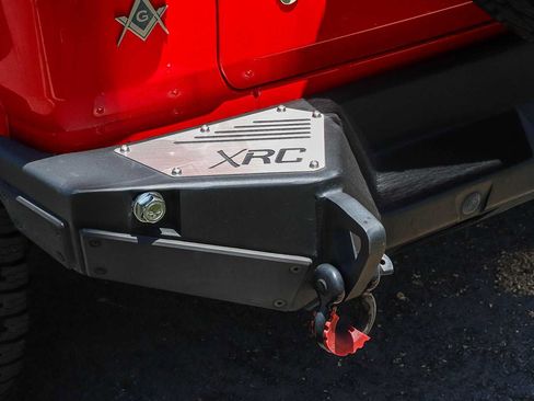 Used 2018 Jeep Wrangler Sport AWD/4WD image 11